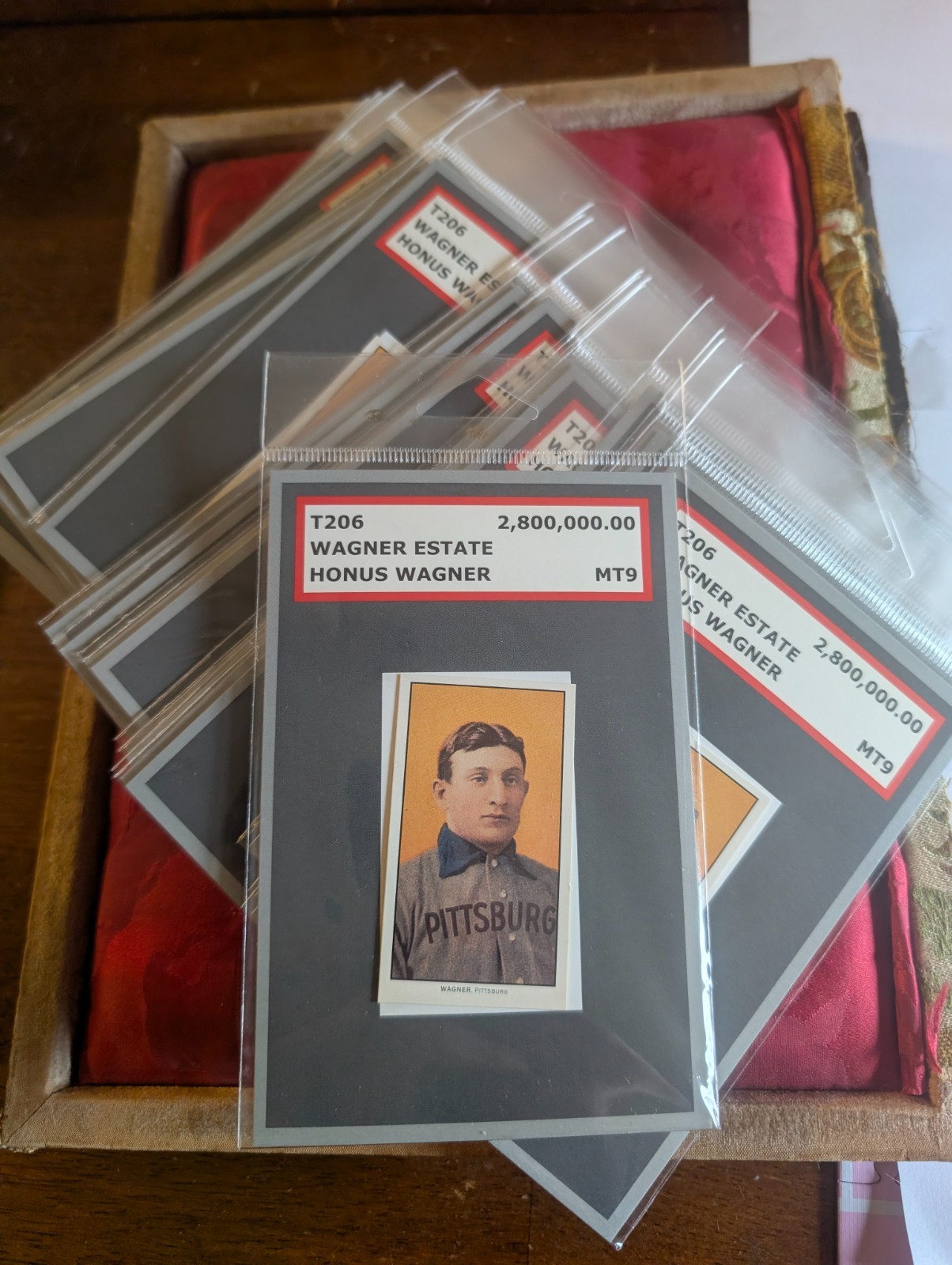 LOT of 35 HONUS WAGNER T206 MINT LTD ED. BASEBALL TOBACCO REPRINT CARD MT9 LOT of 35 HONUS WAGNER T206 MINT LTD ED. BASEBALL TOBACCO REPRINT CARD MT9