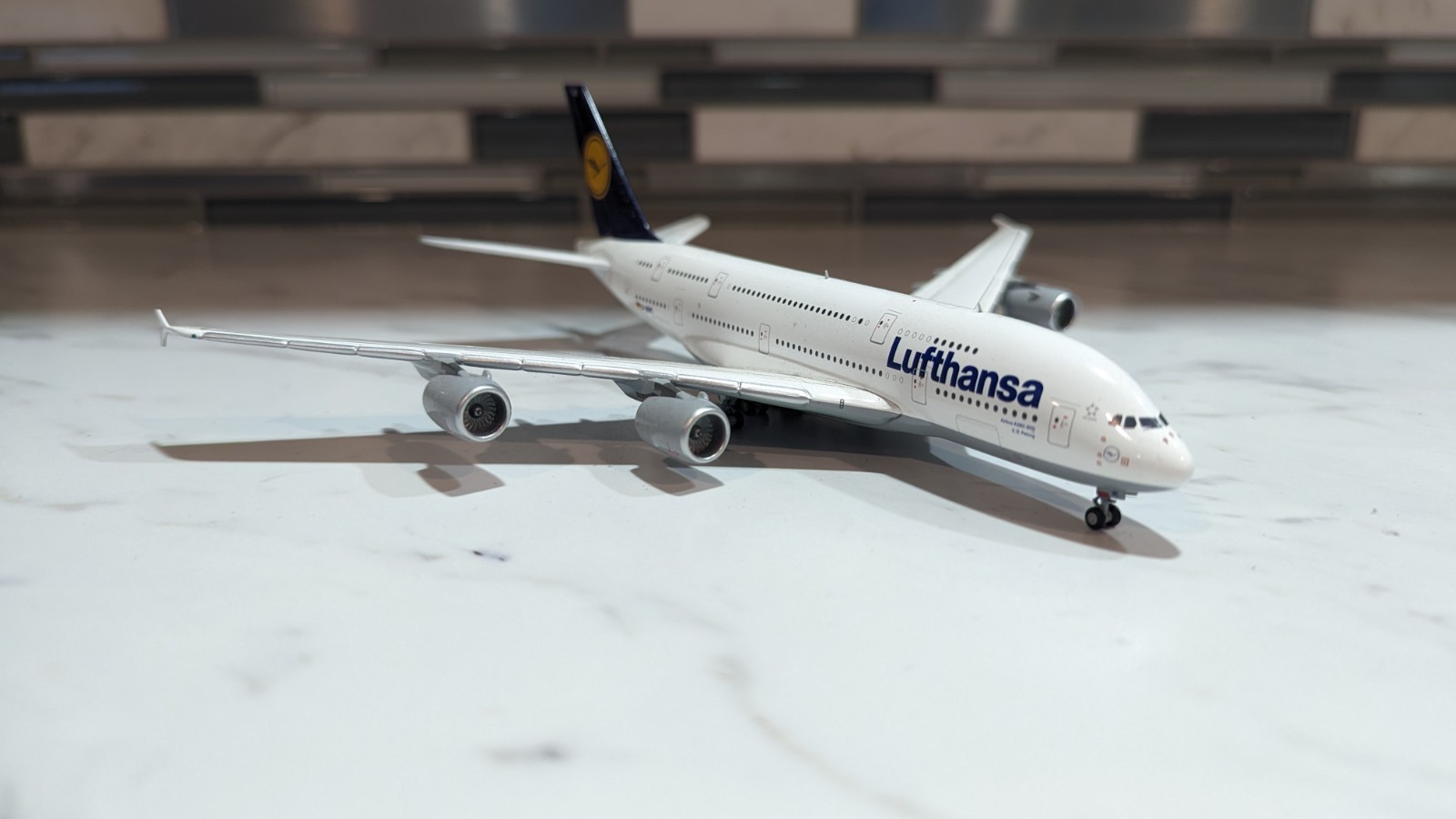 GeminiJets Lufthansa Airbus A380-800 D-AIMC 1:400 Diecast Model GeminiJets Lufthansa Airbus A380-800 D-AIMC 1:400 Diecast Model