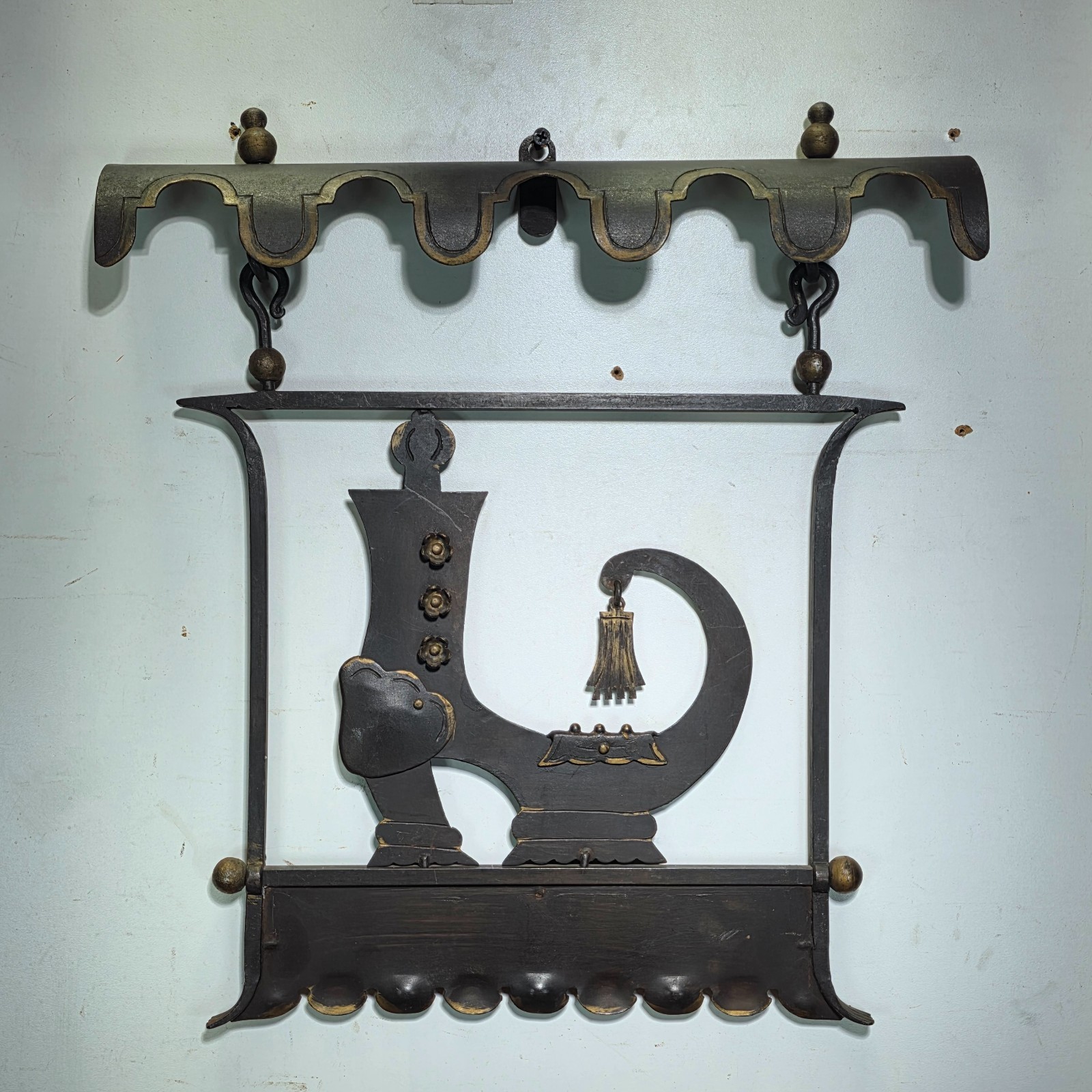 Mottahedeh Italy Vintage Tole Iron Trade Sign Antique Pub Folk Art Plaque 1047