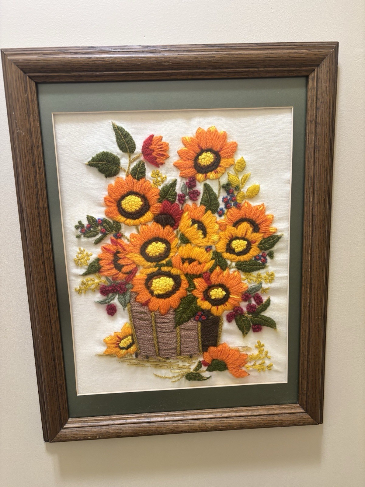 Vintage 1970’s Framed Crewel Embroidery Sunflower Floral Basket Wall Art Vintage 1970’s Framed Crewel Embroidery Sunflower Floral Basket Wall Art