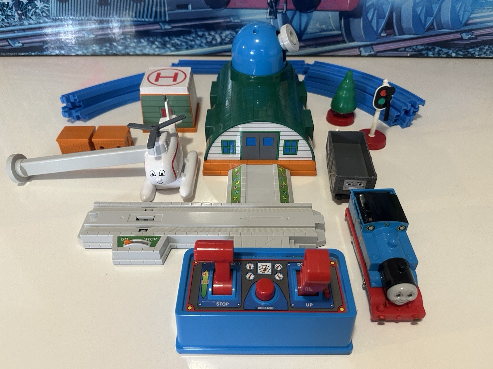 Rare TOMY Harold Cargo Delivery 2005 Thomas & Friends Motorised Train Station Rare TOMY Harold Cargo Delivery 2005 Thomas & Friends Motorised Train Station