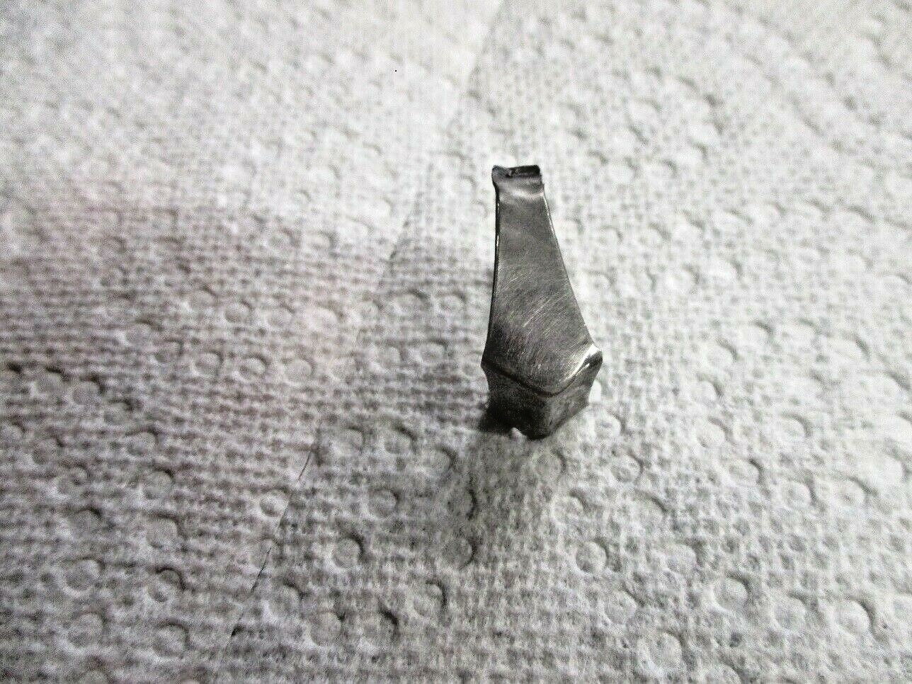 VINTAGE 1935-36-38-39 FORD CABRIOLET TOP OF SIDE WINDOW S.S. CORNER CLIP VINTAGE 1935-36-38-39 FORD CABRIOLET TOP OF SIDE WINDOW S.S. CORNER CLIP