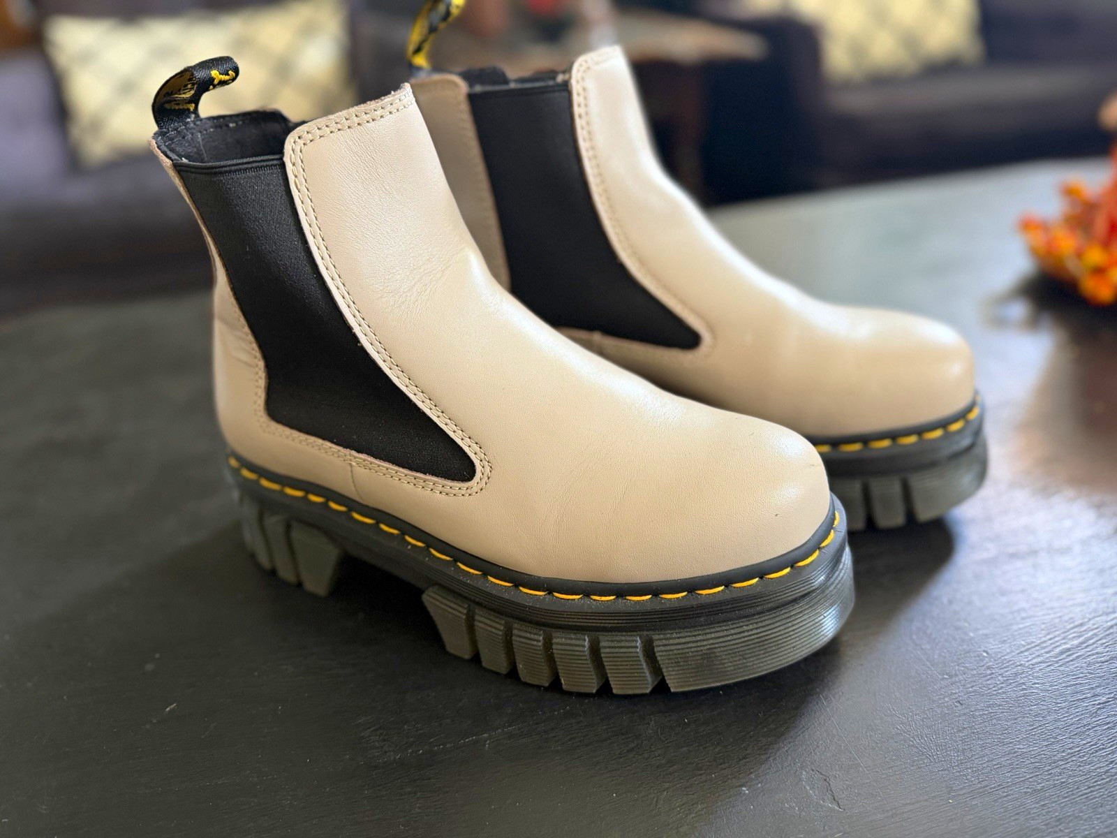 Dr. Martens Audrick Nappa Leather Platform Chelsea Boots Vintage Taupe Women’s 8 Dr. Martens Audrick Nappa Leather Platform Chelsea Boots Vintage Taupe Women’s 8