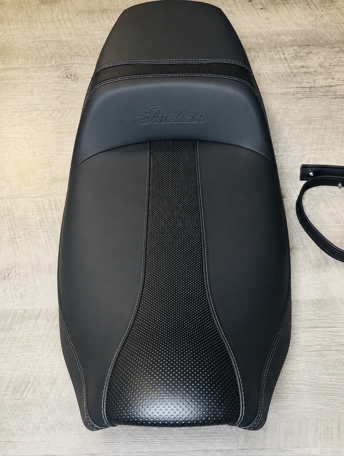 15-24 Indian Scout Badlands Extended Reach Seat Vinyl Black 2688459-VBA 15-24 Indian Scout Badlands Extended Reach Seat Vinyl Black 2688459-VBA