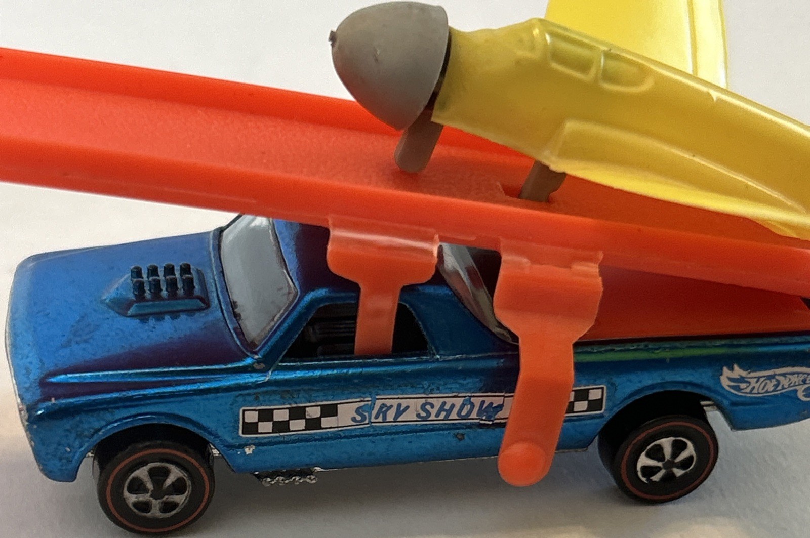 Vintage Hot wheels Redline 1969 Sky Show Fleetside With ORIGINAL RAMP & PLANE