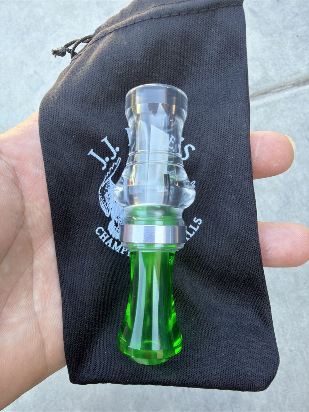 JJ Lares T-1 Timber Duck Call Clear With Green Insert and Silver Band Uncommon JJ Lares T-1 Timber Duck Call Clear With Green Insert and Silver Band Uncommon