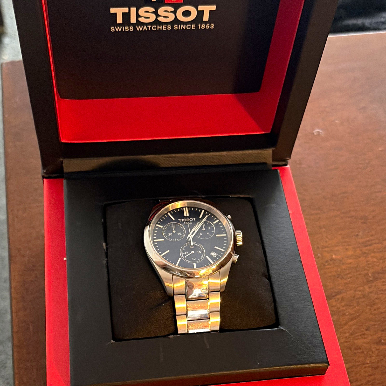 Tissot 1853 Quartz Chronograph Date Black Dial Stainless Steel Bracelet w/Box Tissot 1853 Quartz Chronograph Date Black Dial Stainless Steel Bracelet w/Box