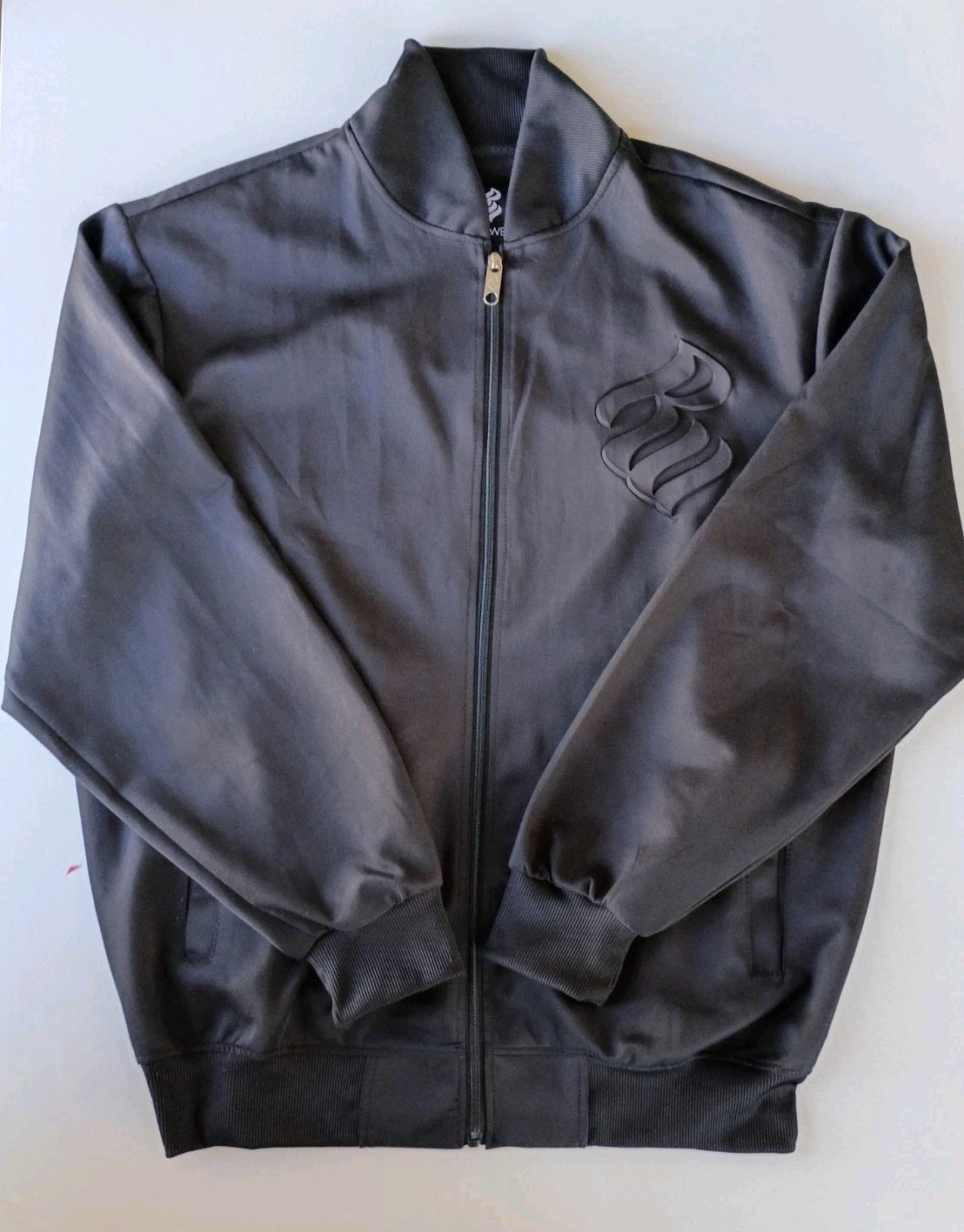 ROCAWEAR BLACK FULL ZIP EMBOSSED LOGO TRACK JACKET MEN\'S SIZE XL ROCAWEAR BLACK FULL ZIP EMBOSSED LOGO TRACK JACKET MEN\'S SIZE XL
