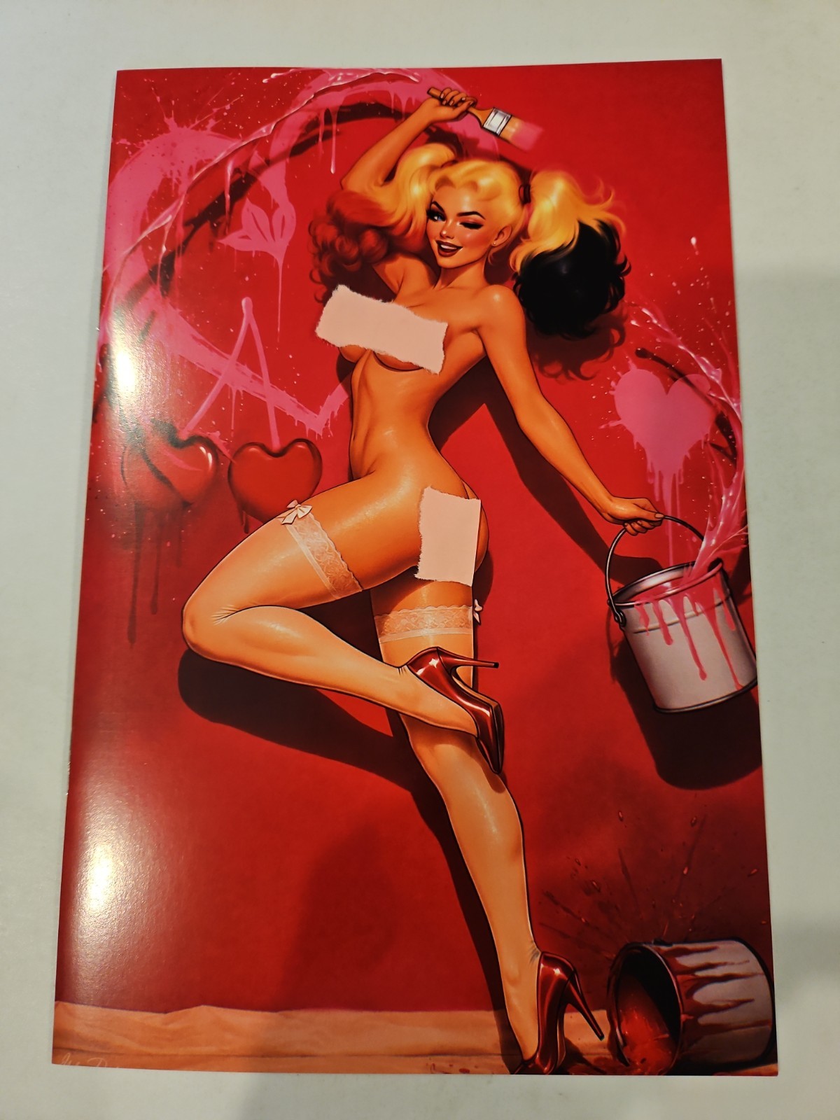Pin-Up Queens Exclusive #1 Retro Paint Splash Naughty Exclusive Ltd 100 Cool Pin-Up Queens Exclusive #1 Retro Paint Splash Naughty Exclusive Ltd 100 Cool