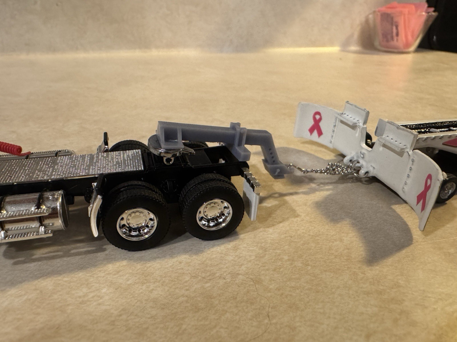 1/64 Semi Pulling Hitch For DCP Speccast Ertl Diecast Masters Etc. 1/64 Semi Pulling Hitch For DCP Speccast Ertl Diecast Masters Etc.