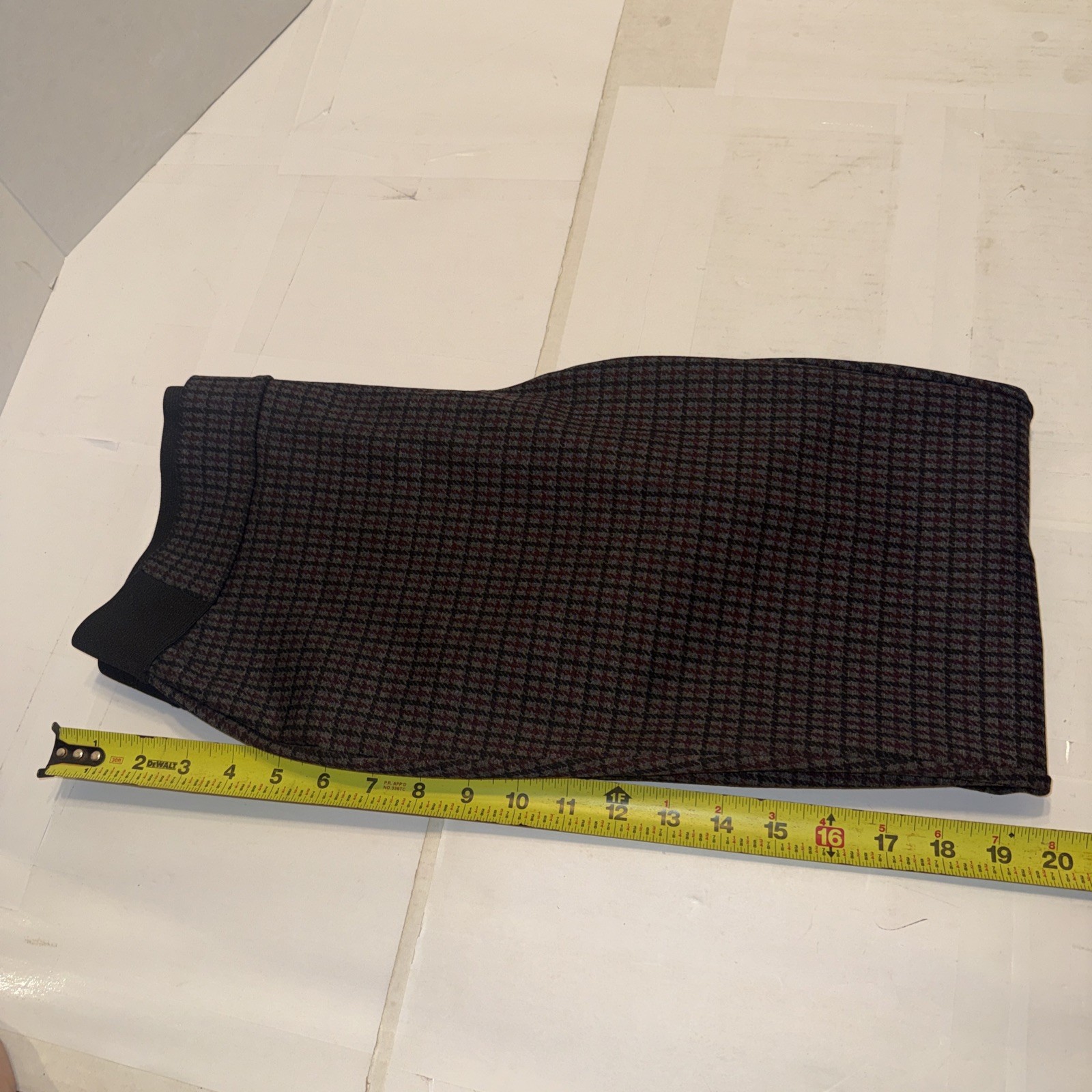 Talbots Brand Fever Pull On Slimming Ponte Pants Plaid Womens Size Mediums Of I Talbots Brand Fever Pull On Slimming Ponte Pants Plaid Womens Size Mediums Of I