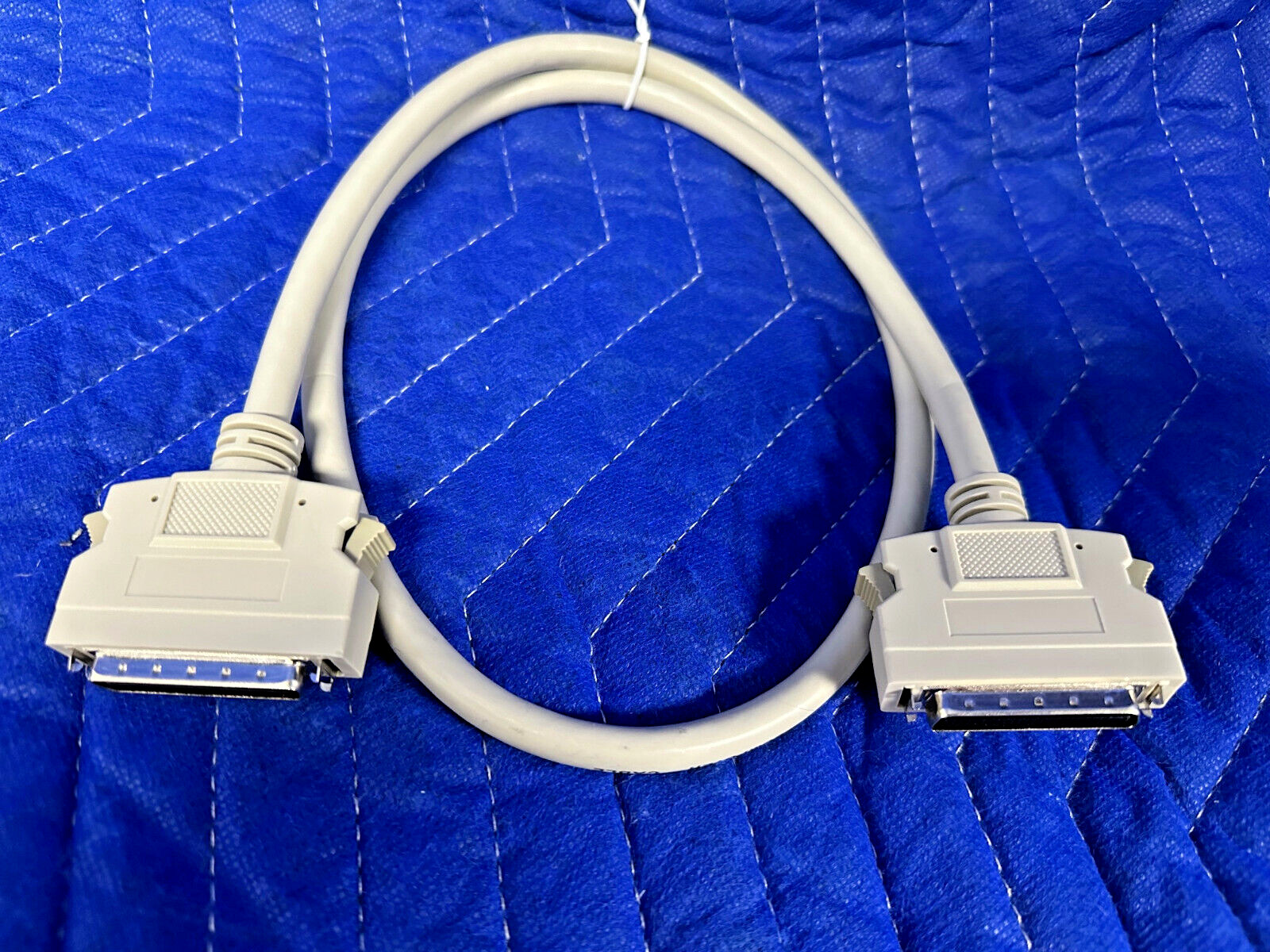 Olympus Style MAJ-1411 Light Control Cable: 3 Feet Long, NEW