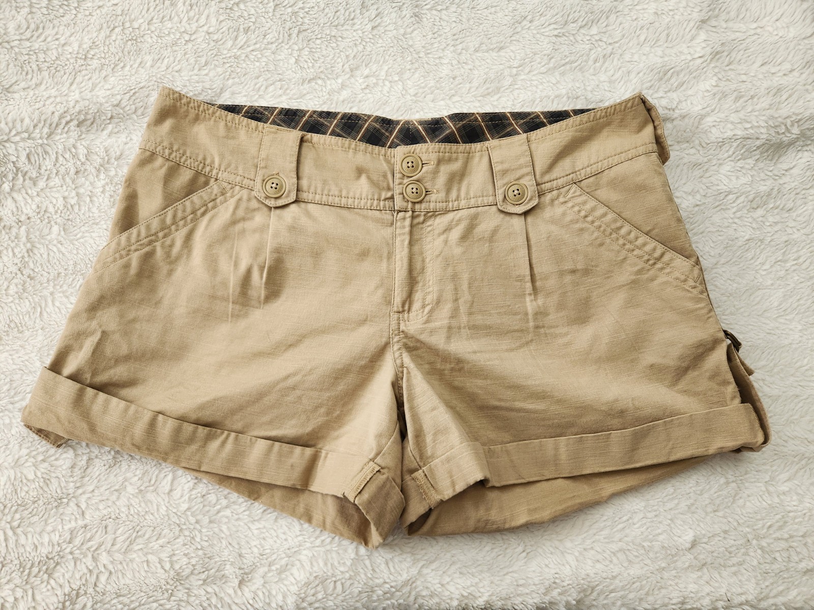 Outlooks Women\'s Juniors Khaki Cargo Shorts Size 11 Cuffed Utility Pocket... Outlooks Women\'s Juniors Khaki Cargo Shorts Size 11 Cuffed Utility Pocket...