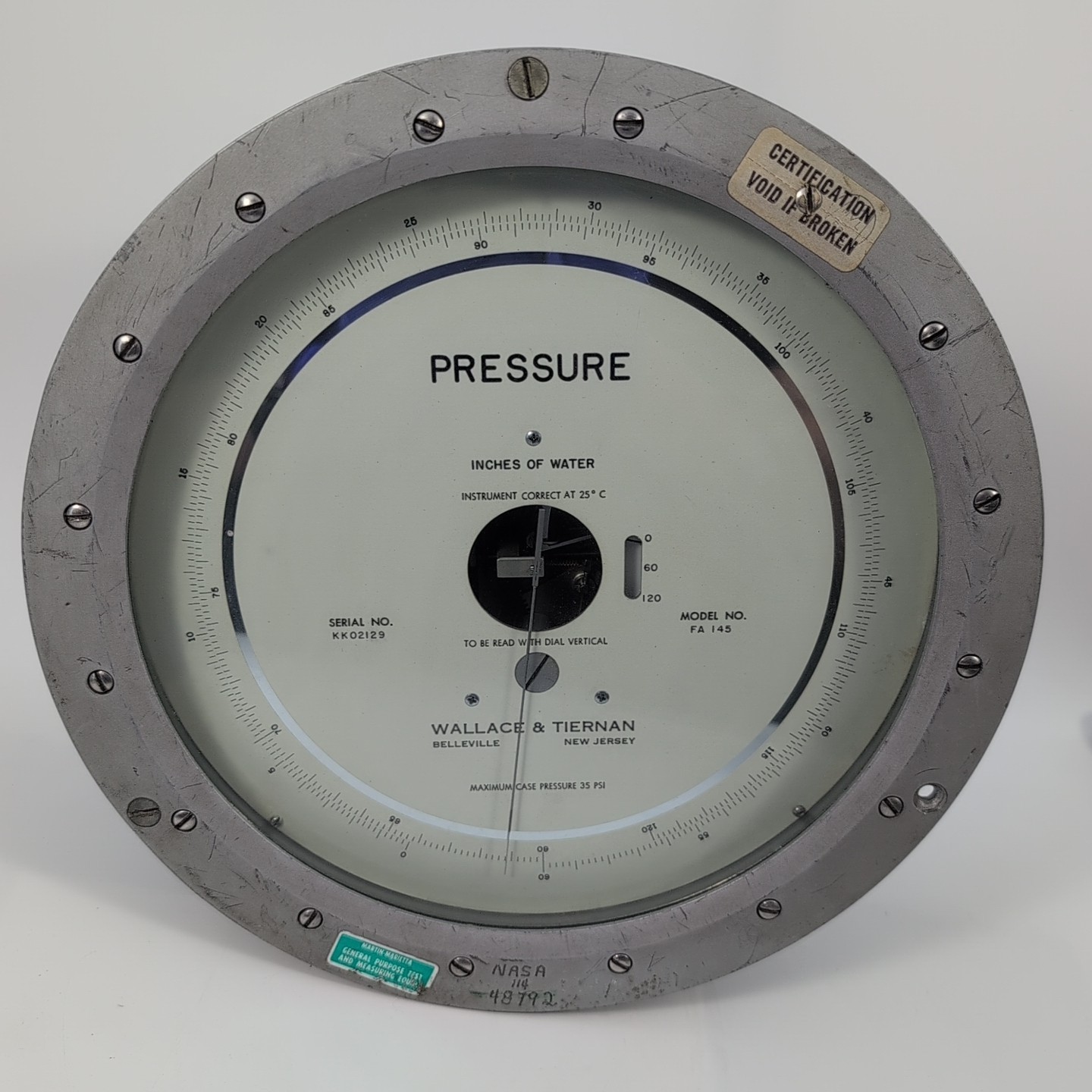Large Wallace & Tiernan Pressure Meter Gauge FA145 - Inches of Water Large Wallace & Tiernan Pressure Meter Gauge FA145 - Inches of Water