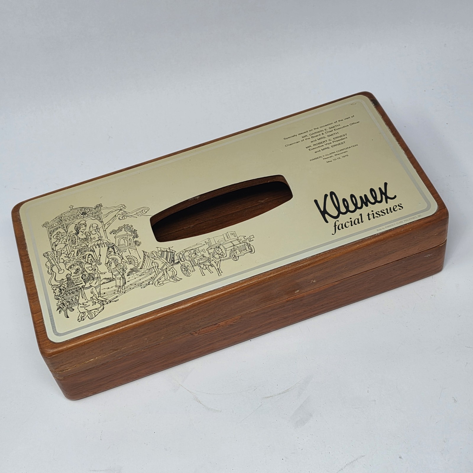 Vintage 1975 Wood Kleenex Tissue Box Arts & Crafts For Darwin Smith CEO - RARE