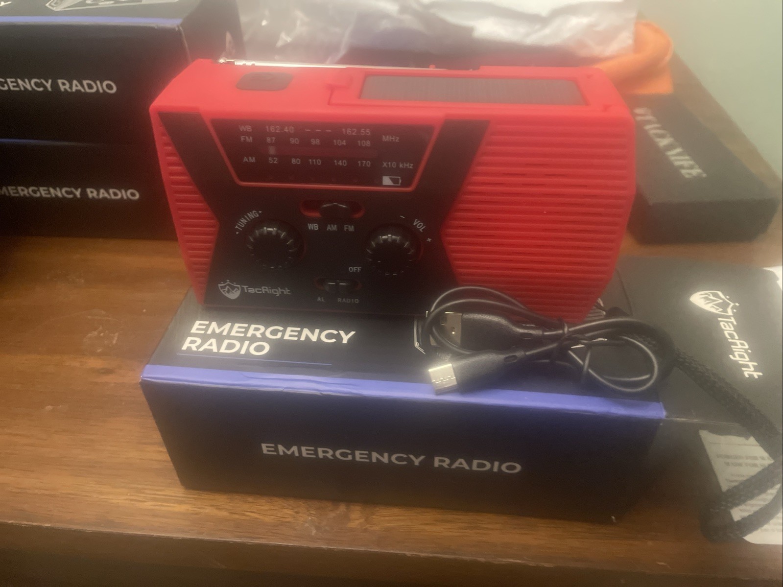 Midland ER50 Emergency Crank NOAA Weather Radio with AM/FM - Red Midland ER50 Emergency Crank NOAA Weather Radio with AM/FM - Red