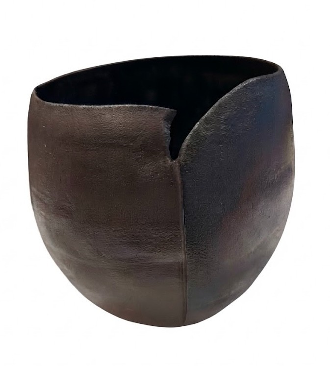 Vintage Studio Pottery Ceramic Vessel in the style of Richard Devore Vintage Studio Pottery Ceramic Vessel in the style of Richard Devore