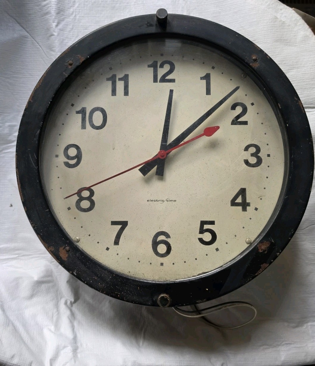 Vintage Electric Time Co Slave Industrial School Wall Clock Style VG 2512 1993 Vintage Electric Time Co Slave Industrial School Wall Clock Style VG 2512 1993