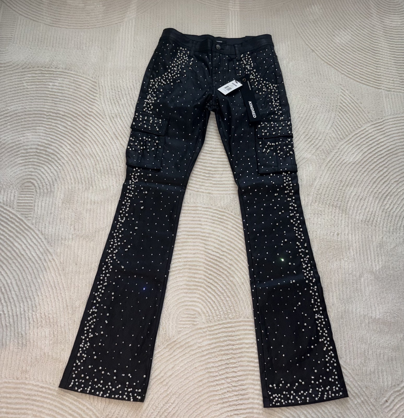 Kindred Mens Cargo Jeans 30x36 Coated Black Pearl Rhinestone Flare Denim NWT
