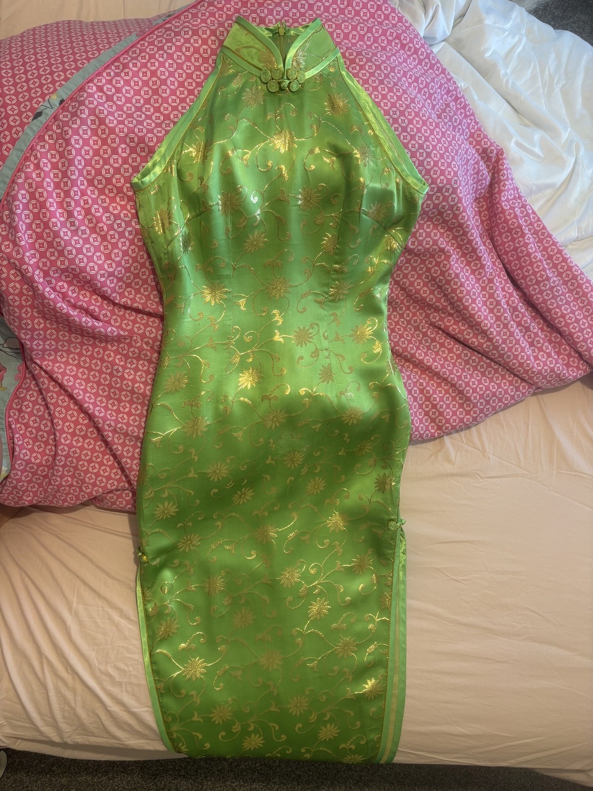 Authentic Vintage 2000s Silk Luxury Cheongsam Qipao Dress Green High Slit Halter