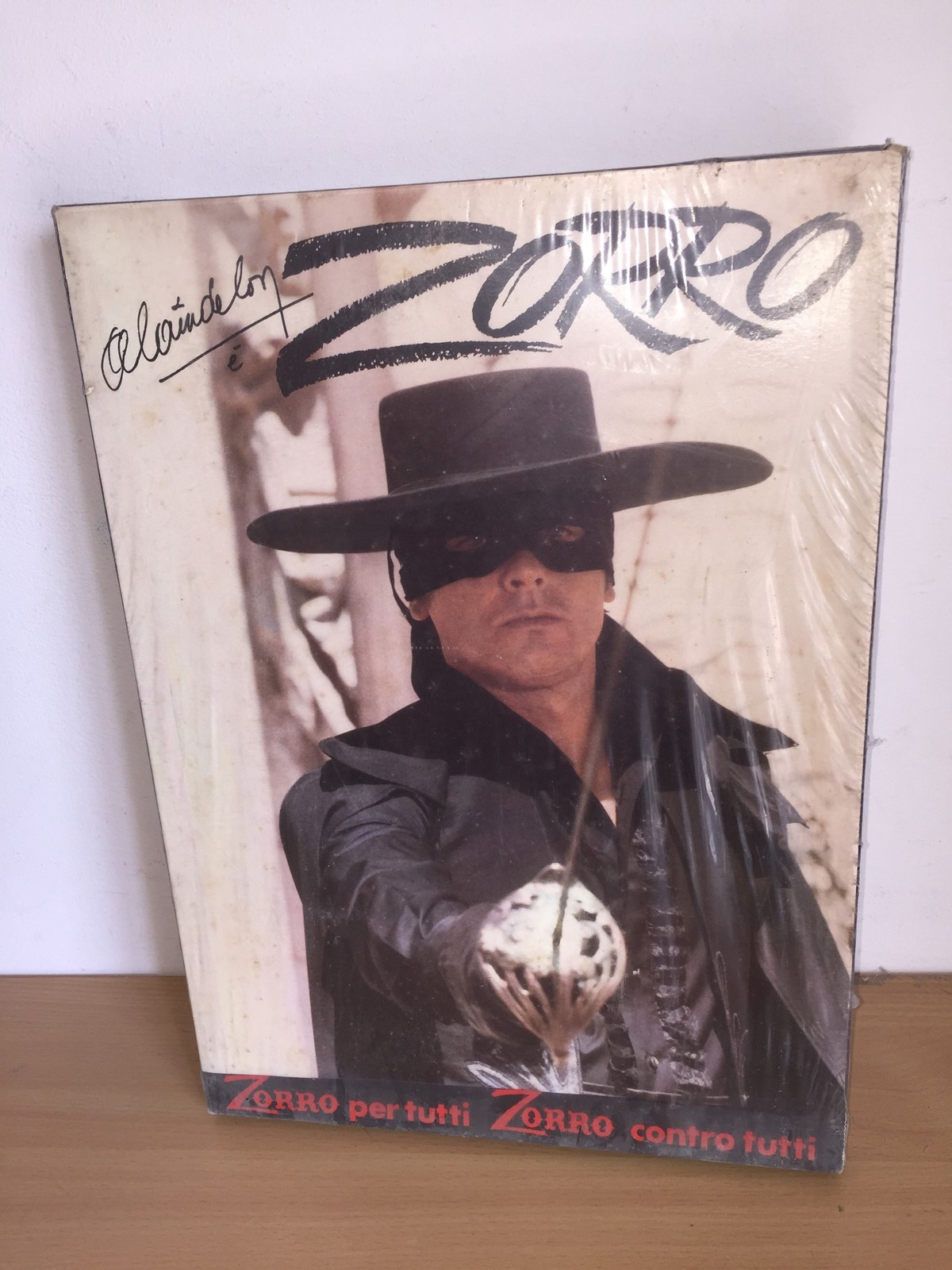 Titanus Boardgame ZORRO Alain Delon in Box Vintage + Poster Titanus Boardgame ZORRO Alain Delon in Box Vintage + Poster