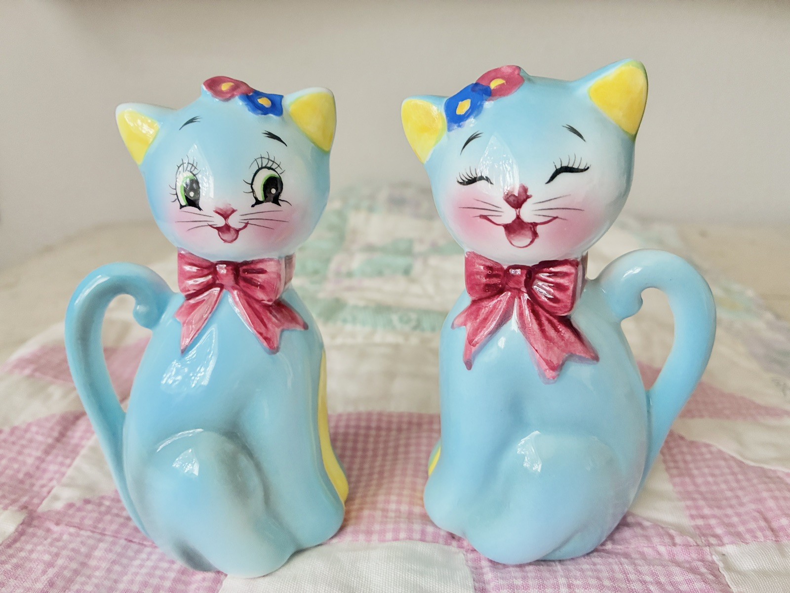 Vintage MCM Norcrest Japan Blue Ceramic Cat Salt & Pepper Shakers Set Figurines Vintage MCM Norcrest Japan Blue Ceramic Cat Salt & Pepper Shakers Set Figurines