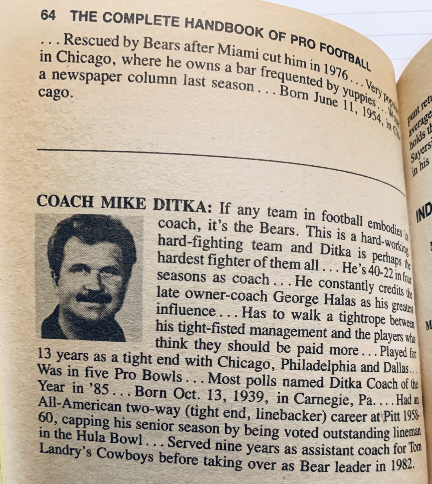 NFL Handbook of Pro Football 1986: Z Hollander, Dent, Marino, Simms, Allen 🏈 NFL Handbook of Pro Football 1986: Z Hollander, Dent, Marino, Simms, Allen 🏈