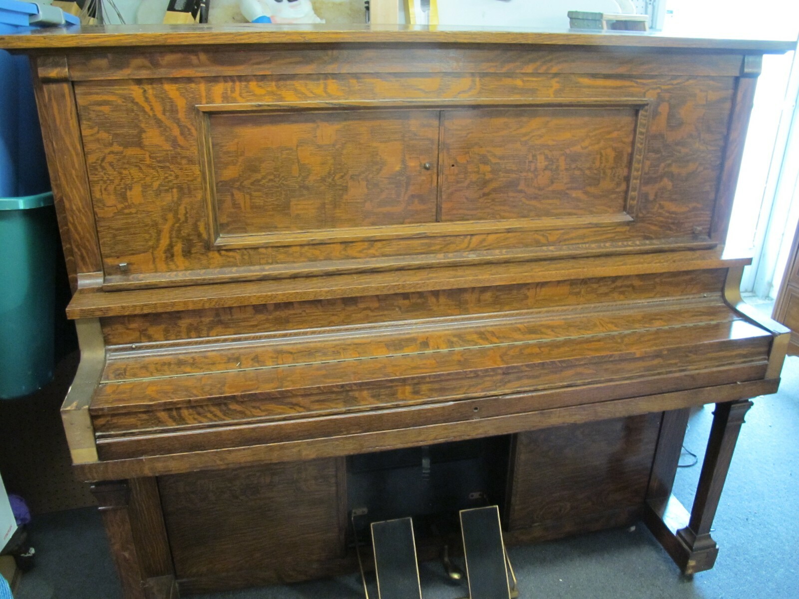 ANTIQUE PLAYER PIANO UPRIGHT GRINNELL BROTHERS 1923 - WORKS ANTIQUE PLAYER PIANO UPRIGHT GRINNELL BROTHERS 1923 - WORKS
