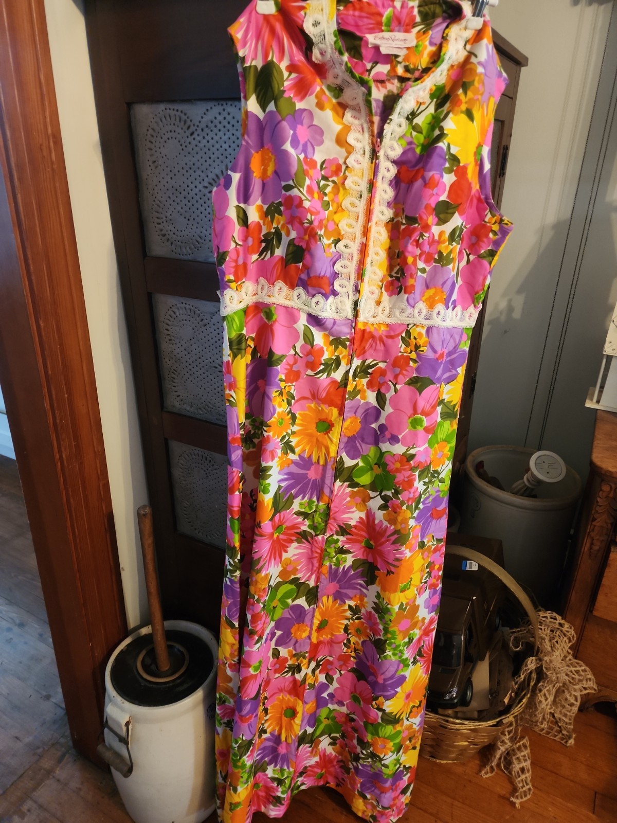 Evelyn Pearson Women\'s Pink Floral Dress Vintage 60s/70s Evelyn Pearson Women\'s Pink Floral Dress Vintage 60s/70s