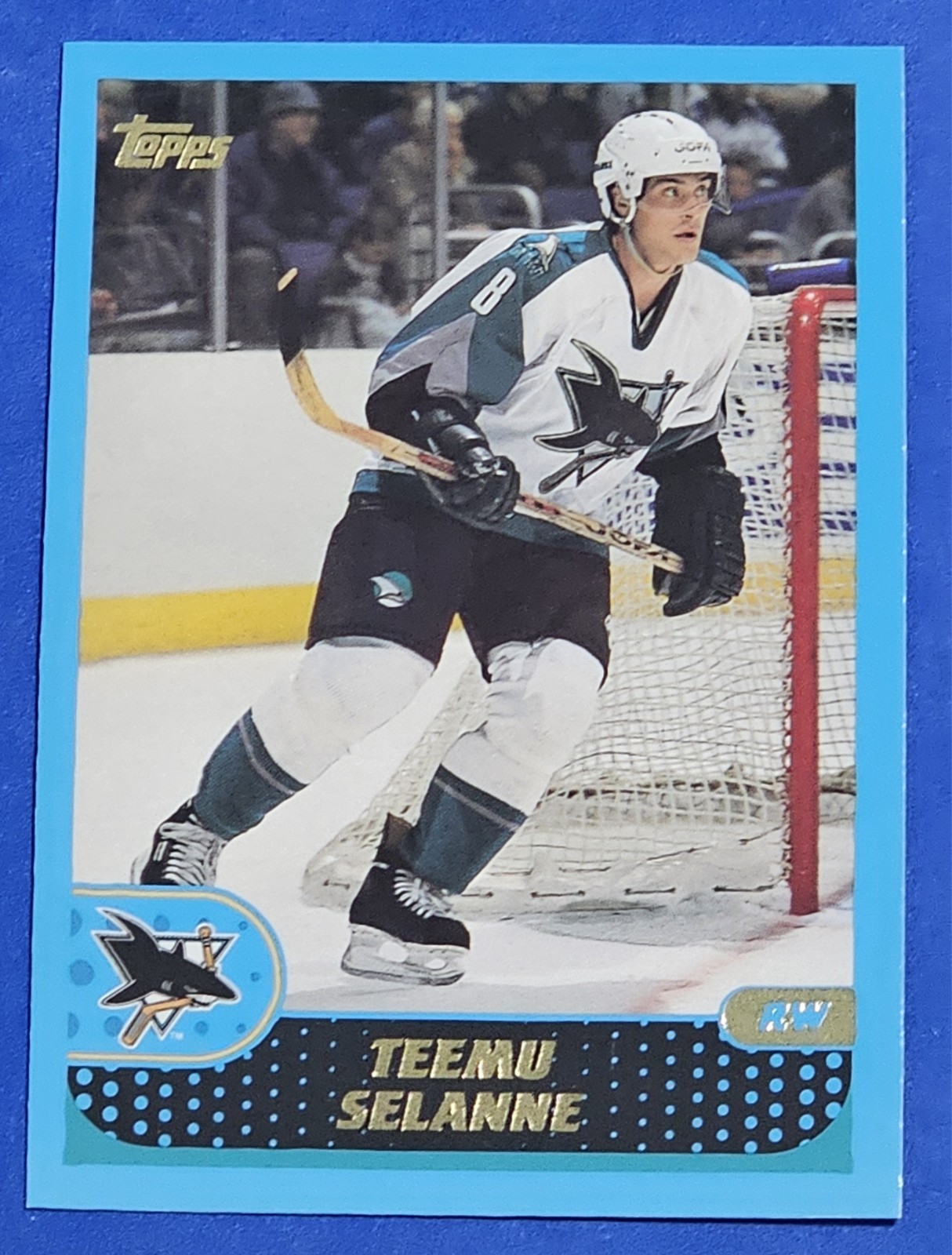 2001-02 Topps - Teemu Selanne #11 - San Jose Sharks 2001-02 Topps - Teemu Selanne #11 - San Jose Sharks