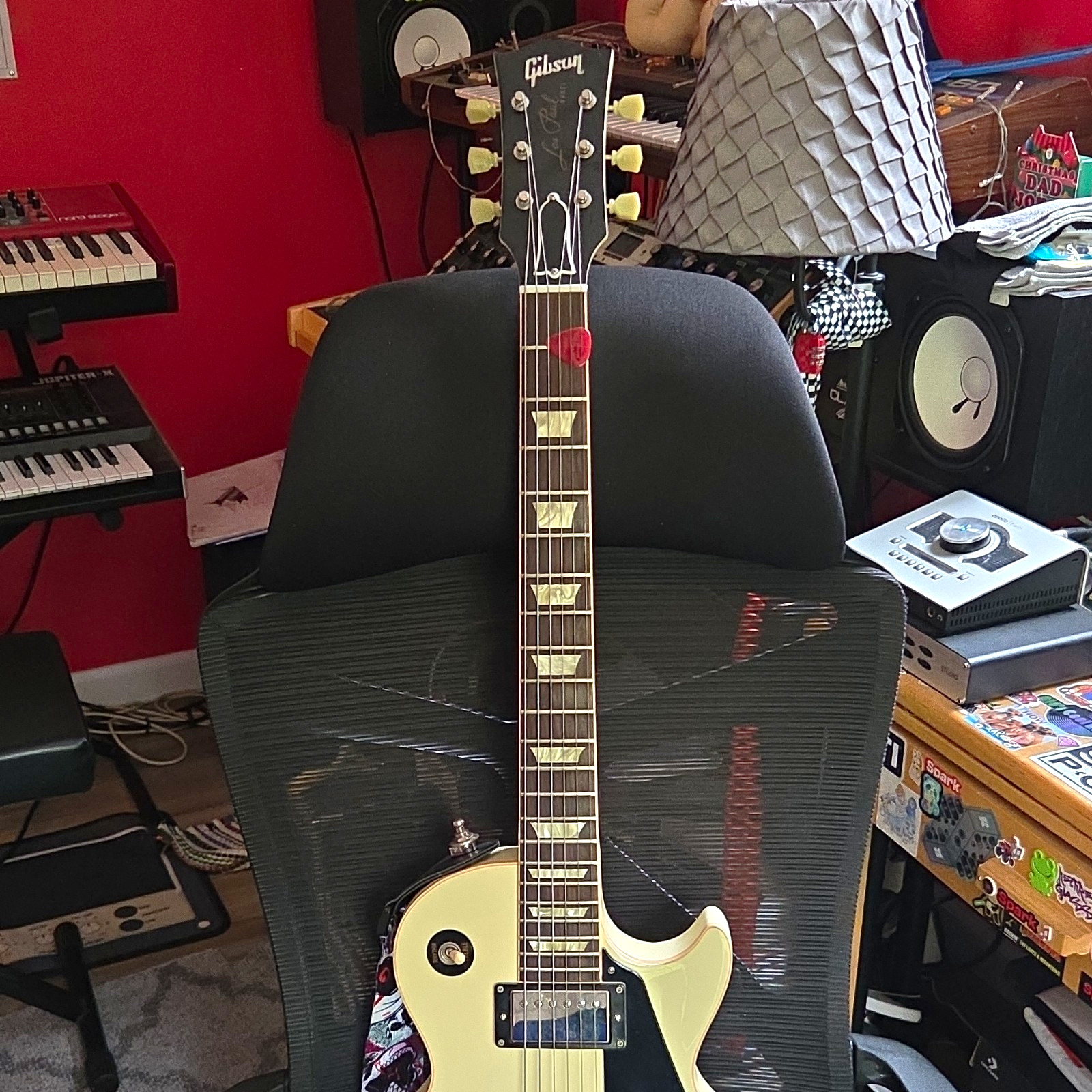 2008 gibson les paul 57 reissue  rare white. 