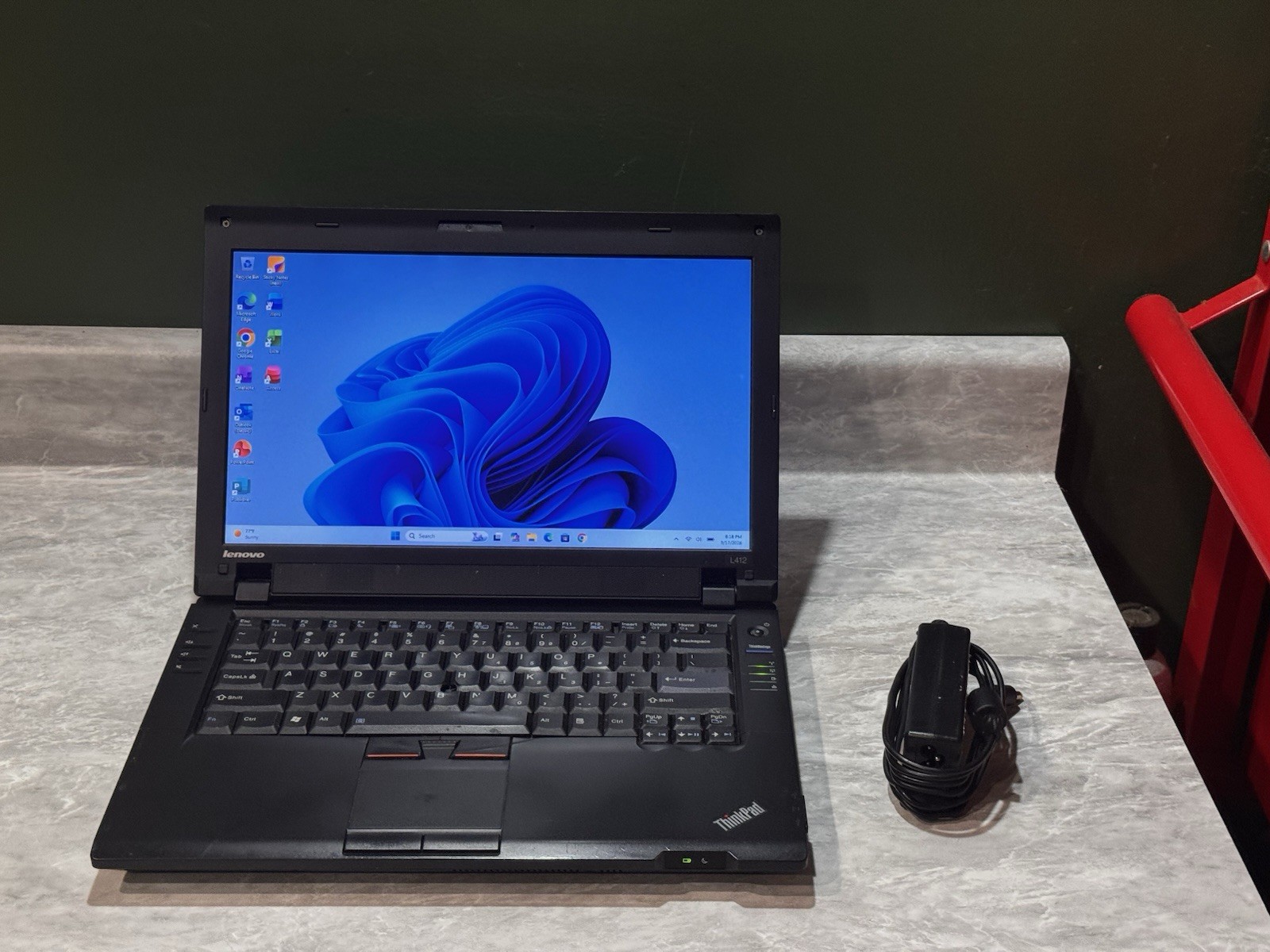 Lenovo ThinkPad L412 Laptop Intel I3-M370 2.4GHz 8gb RAN 240gb SSD Windows 11