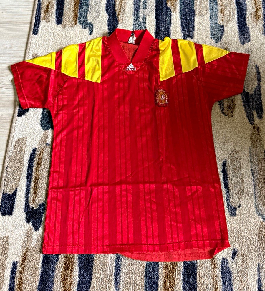 Vintage Adidas Spain 1992-94 Home Soccer Jersey – Size Large Vintage Adidas Spain 1992-94 Home Soccer Jersey – Size Large