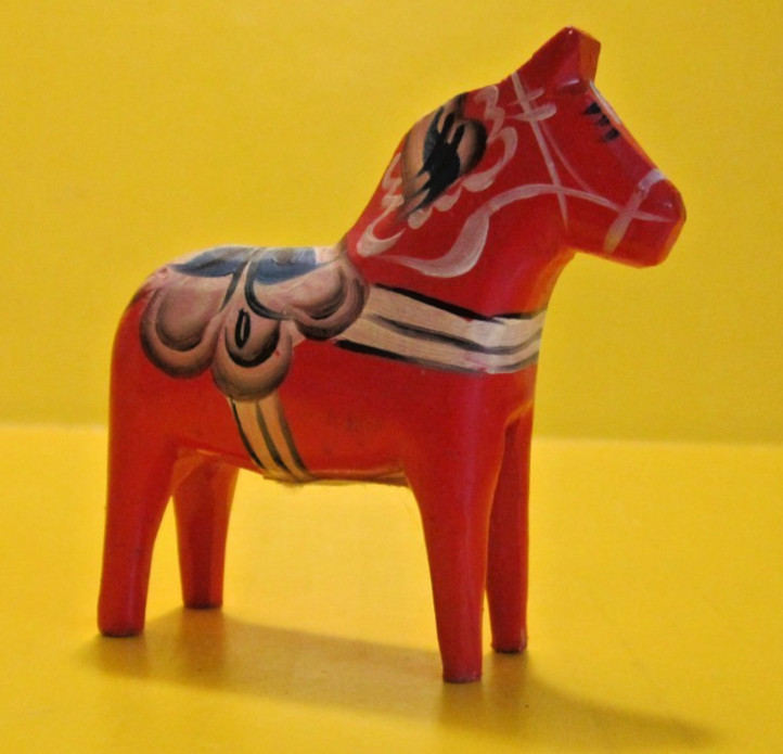 Vintage Swedish Hand Painted Carved Red Wood Akta Dala Horse Vintage Swedish Hand Painted Carved Red Wood Akta Dala Horse