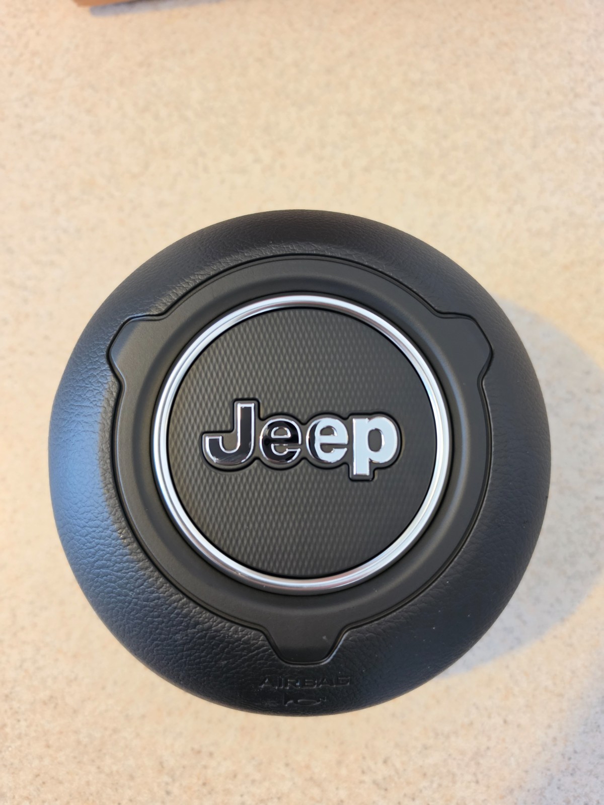 2018 - 2025 JEEP WRANGLER LEFT DRIVER WHEEL OEM 2018 - 2025 JEEP WRANGLER LEFT DRIVER WHEEL OEM