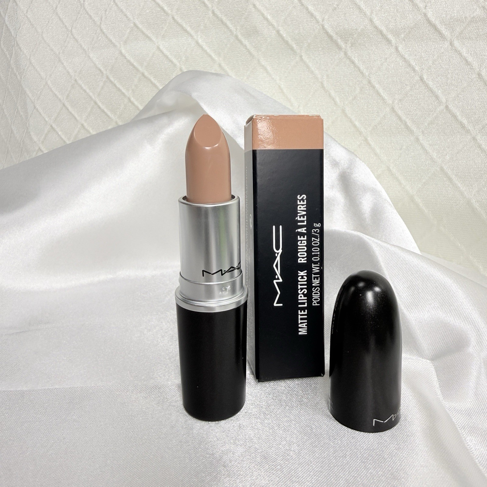 MAC Matte Lipstick Act Natural 651 BNIB Original Formula Discontinued HTF