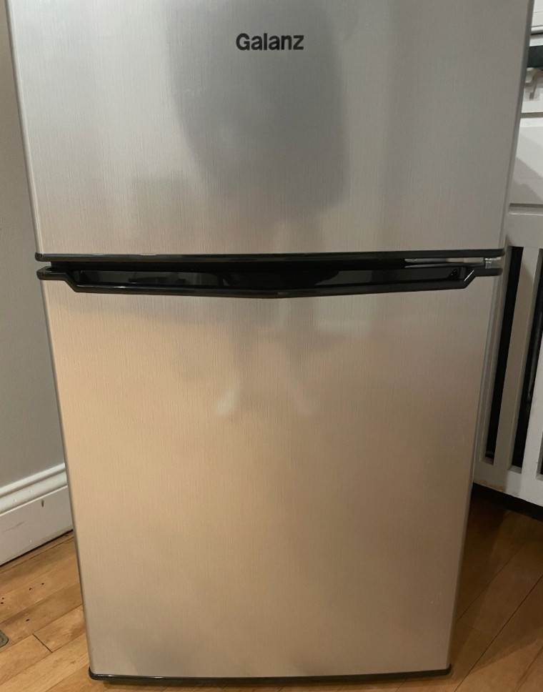 Galanz GLR31TS1E02 3.1 Cu ft Mini Fridge with Freezer - Stainless Galanz GLR31TS1E02 3.1 Cu ft Mini Fridge with Freezer - Stainless
