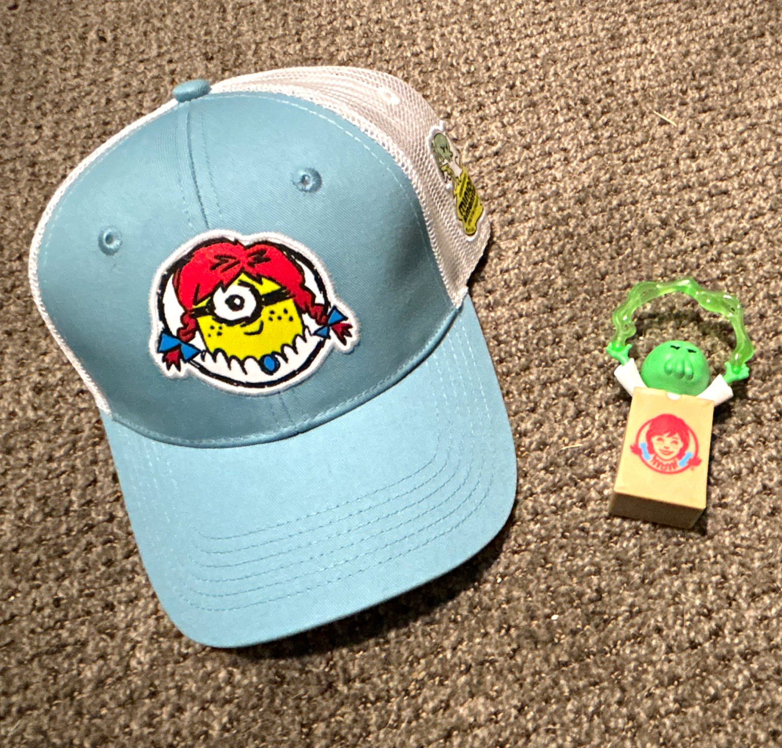 Wendy\'s Minions Limited Edition Crew Hat + Bonus