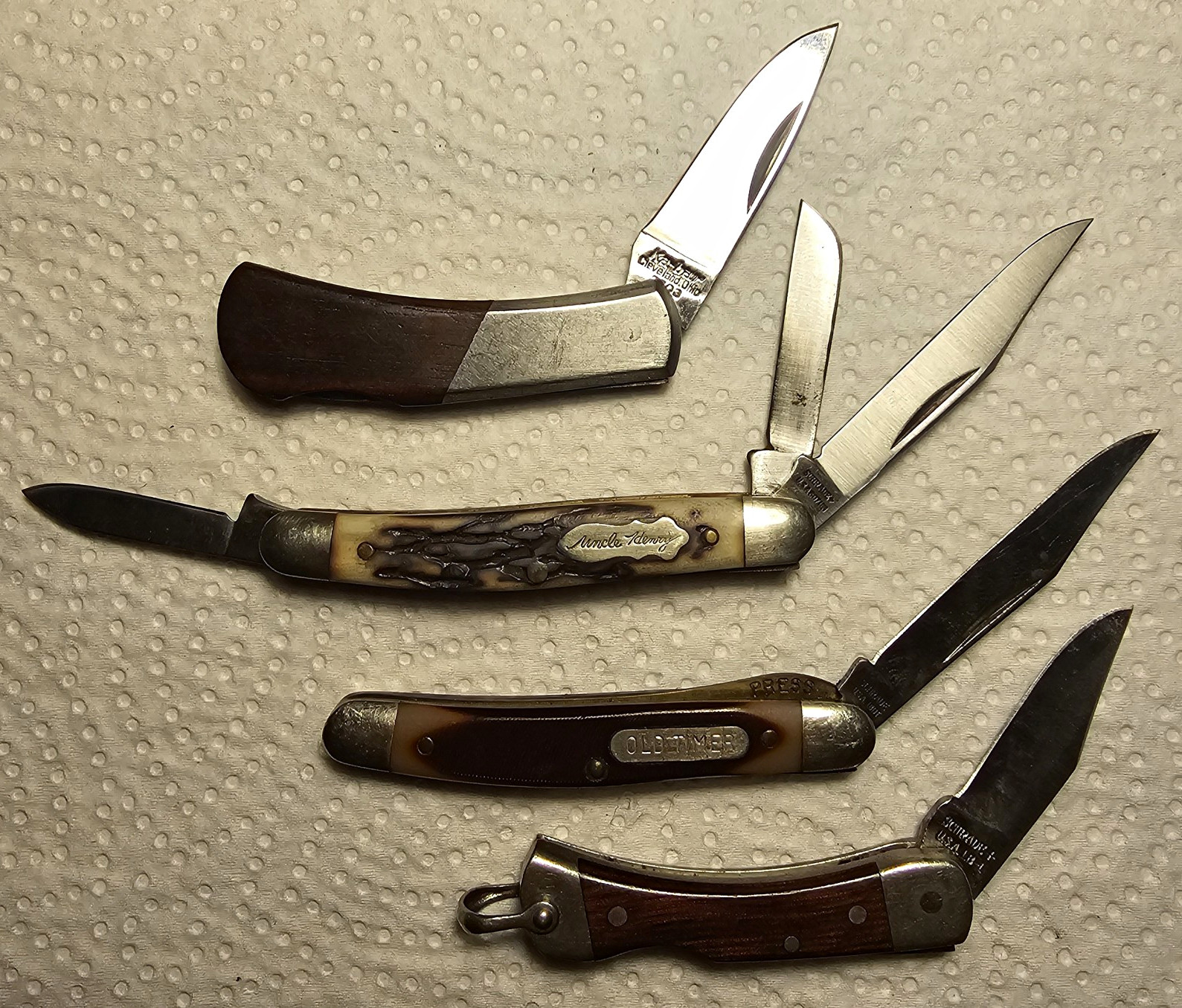Lot of 4 Vintage Pocketknives, Wood & Plastic Handles, Stainless Slipjoint Lot of 4 Vintage Pocketknives, Wood & Plastic Handles, Stainless Slipjoint