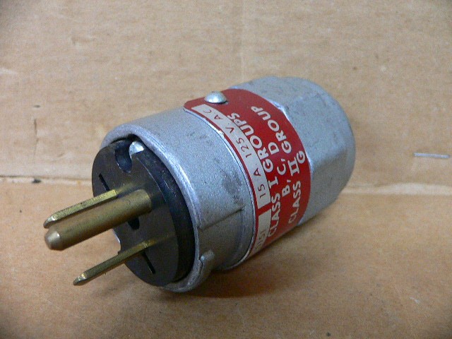 Crouse-Hinds Enp5151 15-Amp Explosion Proof 15A 125V Plug Crouse-Hinds Crouse-Hinds Enp5151 15-Amp Explosion Proof 15A 125V Plug Crouse-Hinds