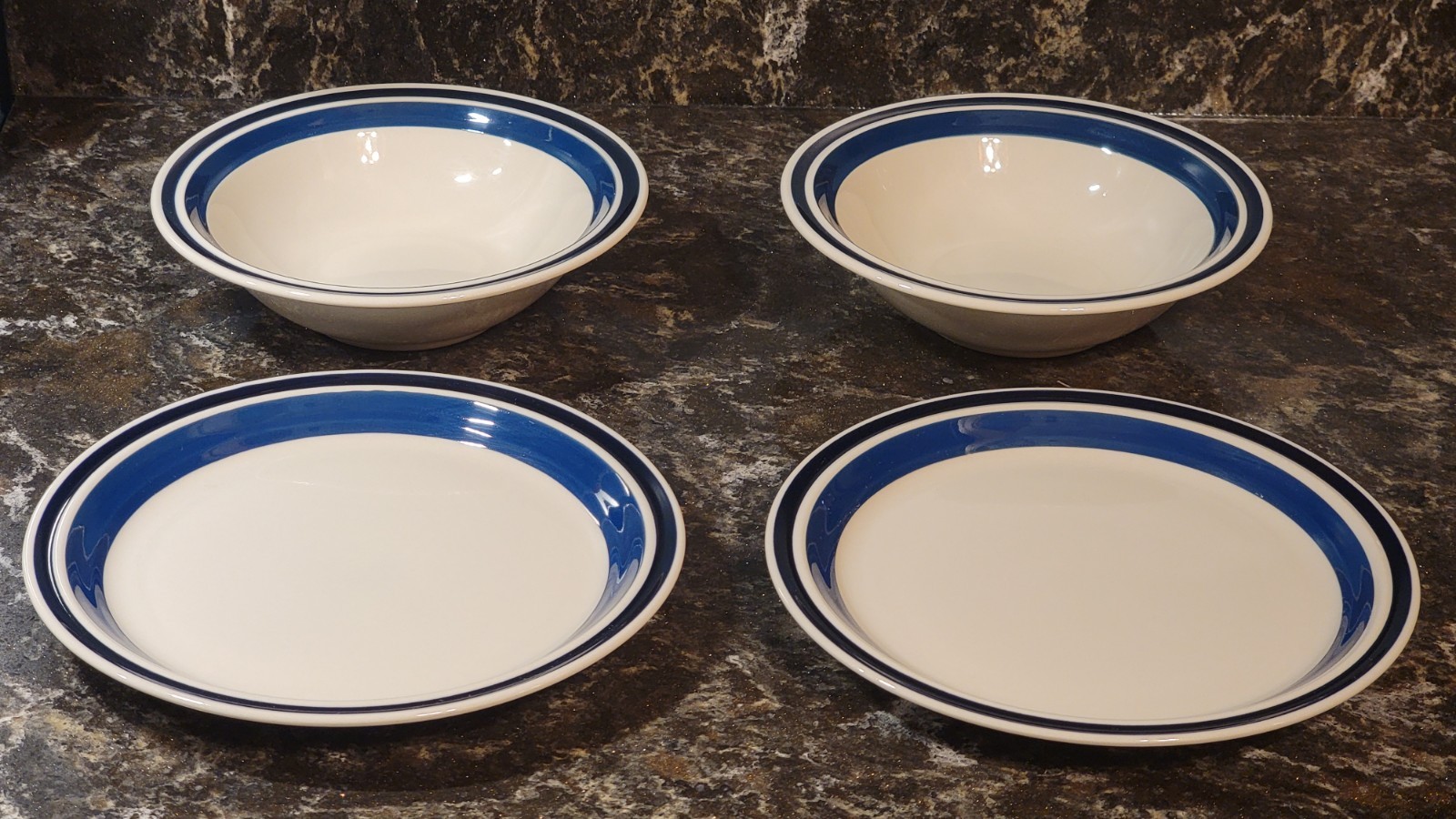 Vintage Hearthside - Estate Blue Navy - (2) Salad Plates & (2) Cereal Bowls NOS Vintage Hearthside - Estate Blue Navy - (2) Salad Plates & (2) Cereal Bowls NOS