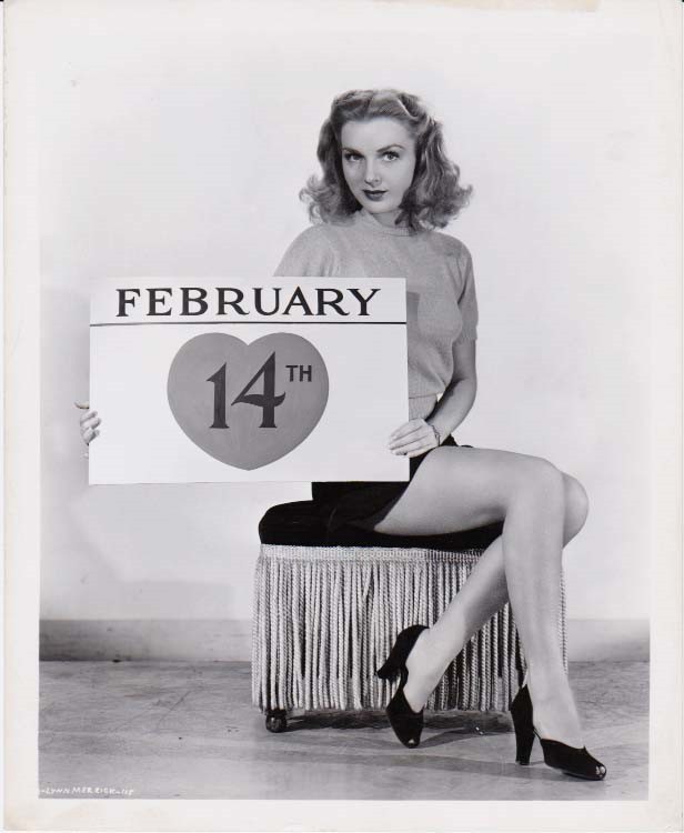 LYNN MERRICK #1, Original 1940s Sexy Pin-Up Portrait Photo, Valentine\'s Day