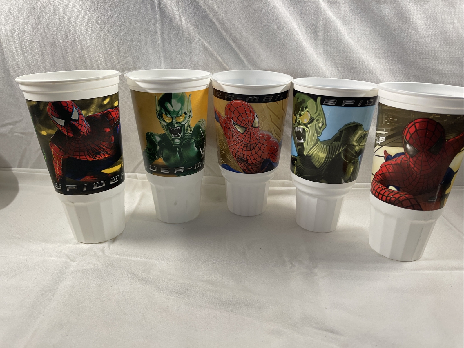 LOT of 5 Spiderman Tobey Maguire Movie 2002 Hardee's Carl's Jr Cups Marvel LOT of 5 Spiderman Tobey Maguire Movie 2002 Hardee's Carl's Jr Cups Marvel