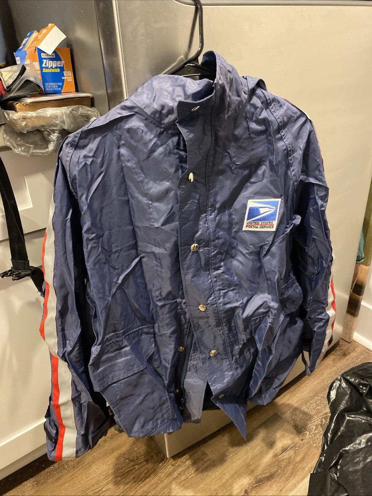 Vintage 90s USPS Letter Carrier Hooded Rain Jacket Size Large EXCELLENT Vintage 90s USPS Letter Carrier Hooded Rain Jacket Size Large EXCELLENT