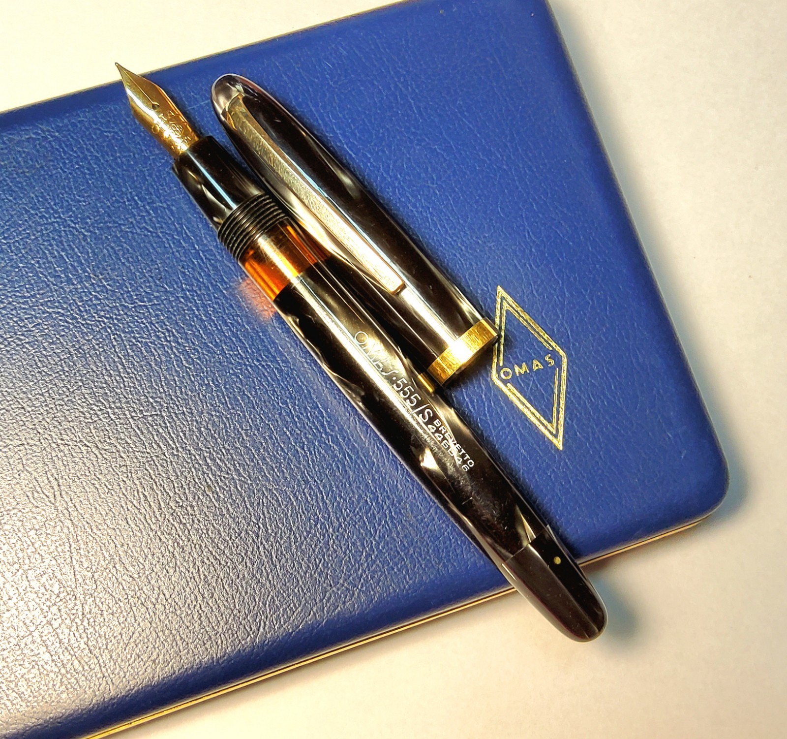 Omas 555/s Fountain Pen Grey Marbled RARE