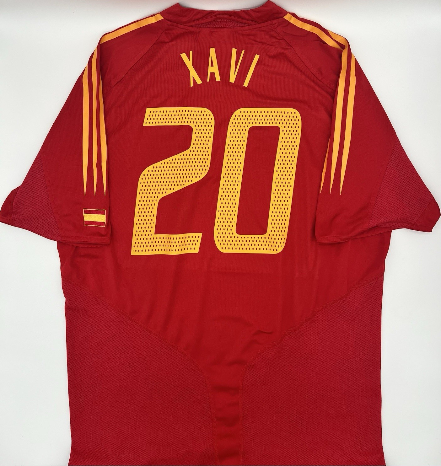 Spain 2004/2005 Home Xavi #20 Authentic Adidas Jersey XL Men Red Spain 2004/2005 Home Xavi #20 Authentic Adidas Jersey XL Men Red