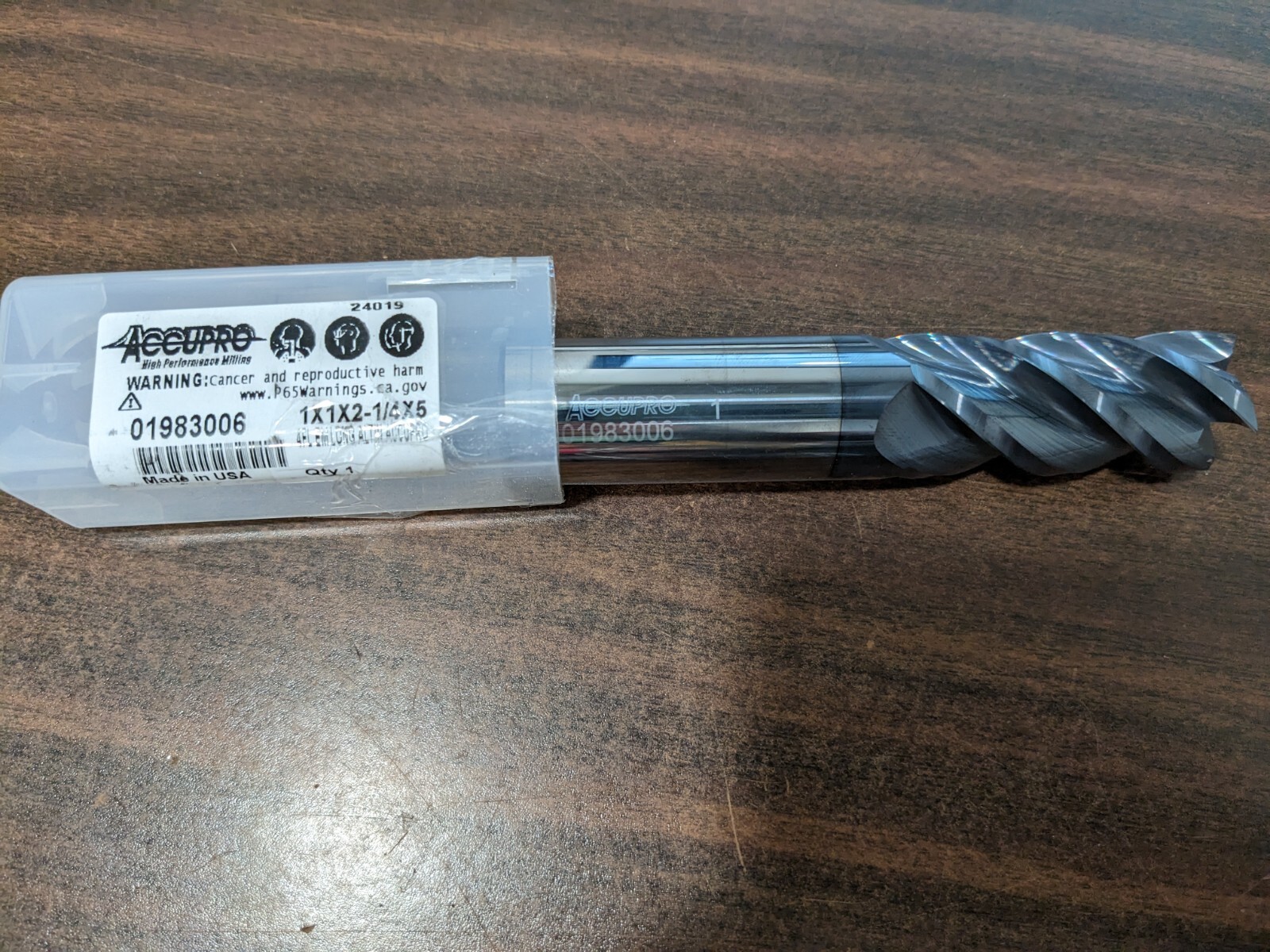 ACCUPRO Square End Mill: 1\