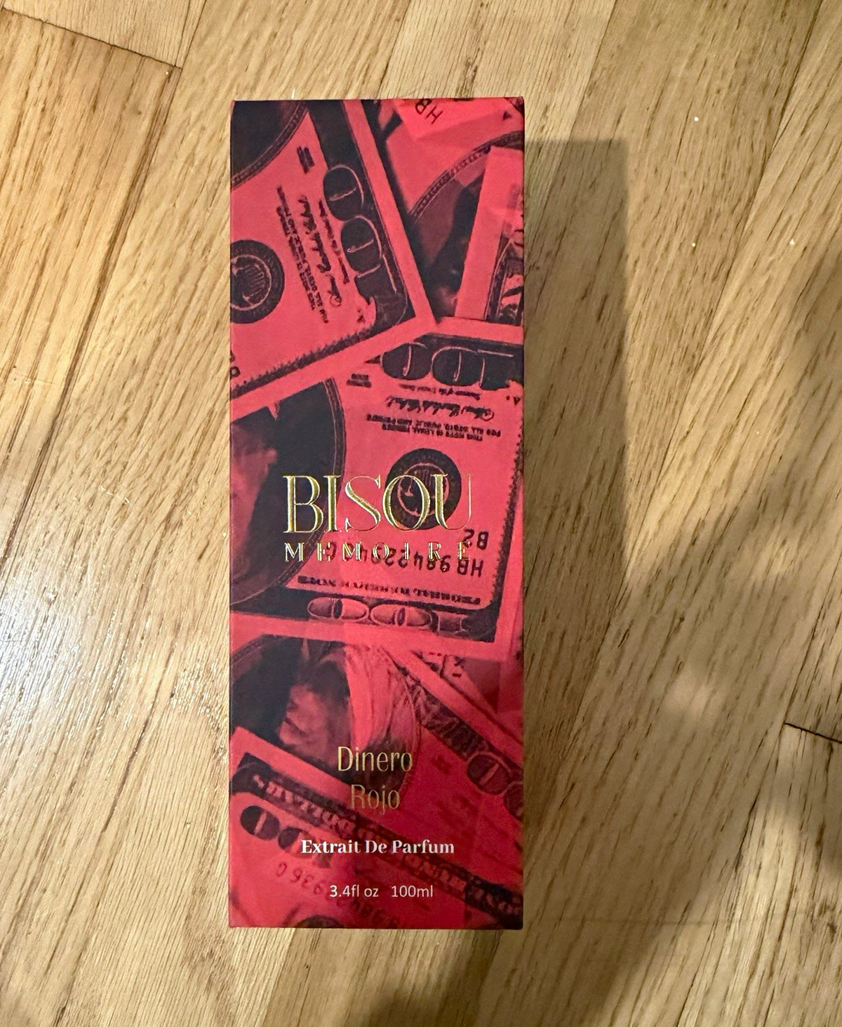 Unisex Bisou Memoire’s Dinero Rojo Extrait de Parfum in 3.4 fl oz/100 ml Unisex Bisou Memoire’s Dinero Rojo Extrait de Parfum in 3.4 fl oz/100 ml