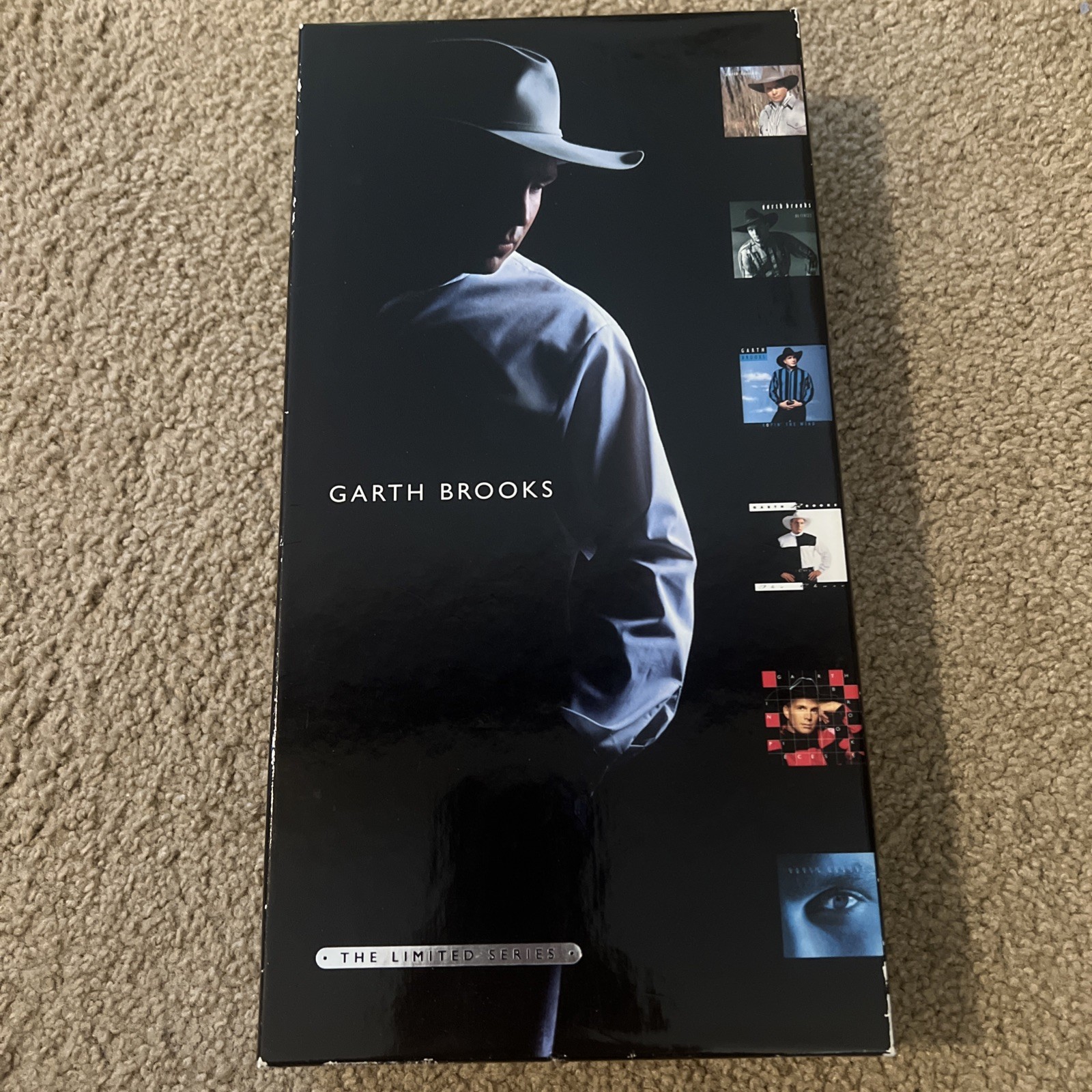 Garth Brooks The Limited Series Long Box Collection 6 CD Set 1998 Garth Brooks The Limited Series Long Box Collection 6 CD Set 1998