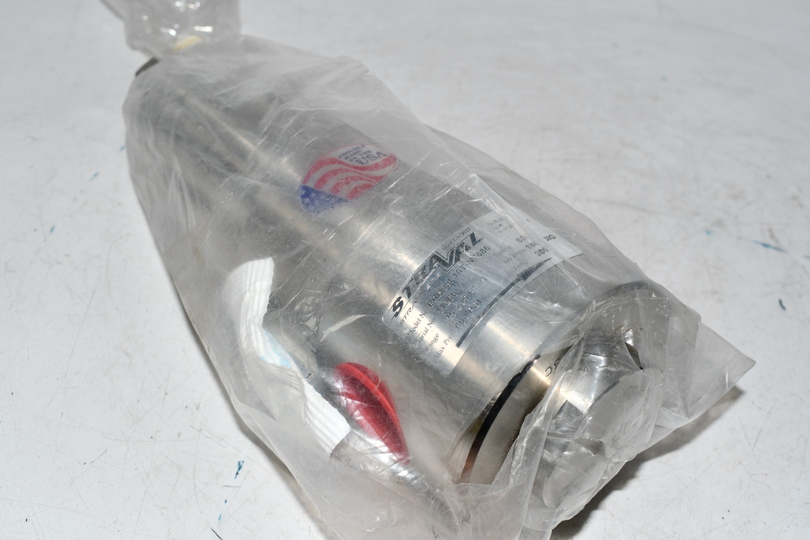 NEW StraVal PRH09I Stainless Steel In-Line Pressure Regulator PRH09I-10T-N7886 2